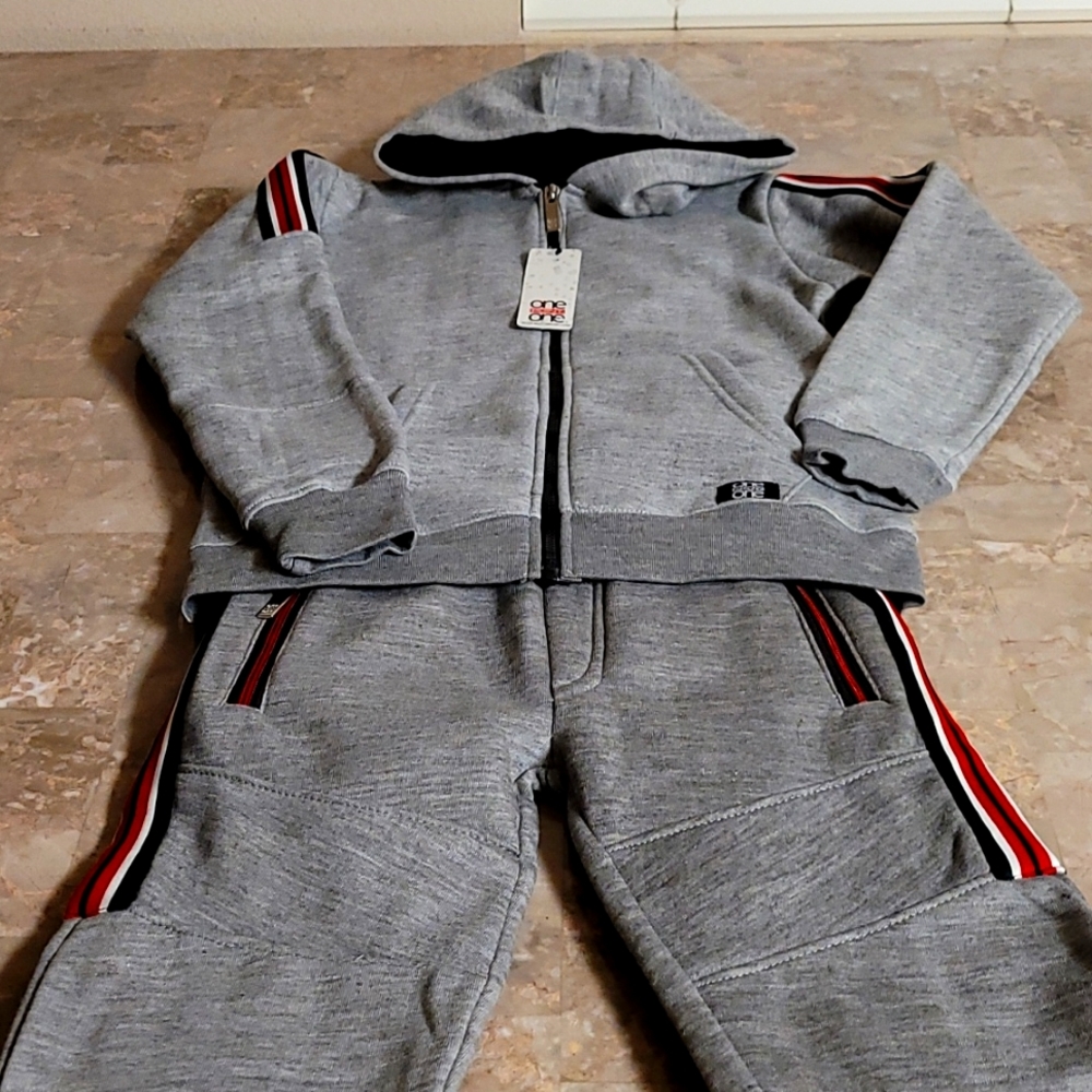 Boys sweatshirt pants set